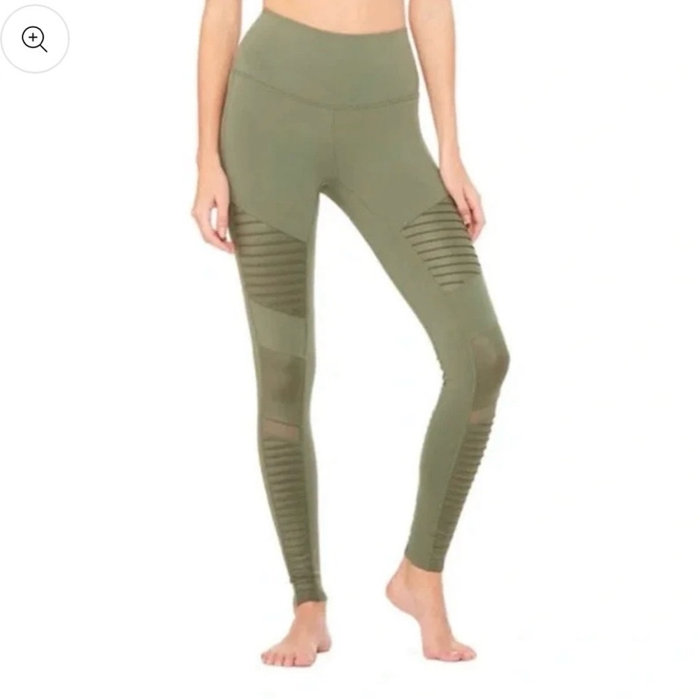 Alo high-waist moto legging jungle green size small